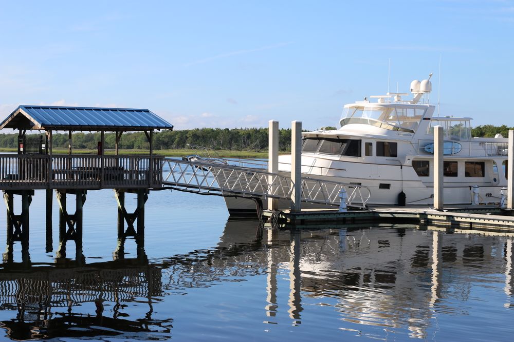 Marina & Boat Dock